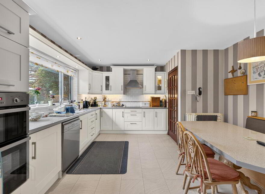 6 Vail, Donaghadee, BT21 0QL