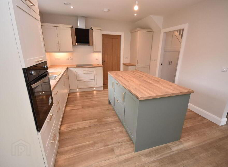 46 Gleann Tain Manor, Carnamuggagh Upper, Letterkenny, F92VF5E