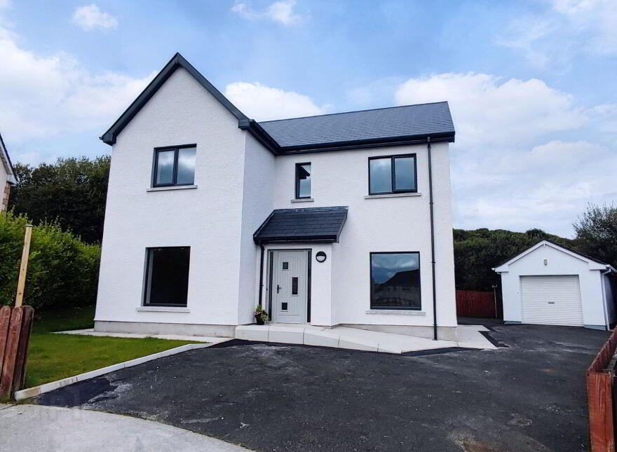 46 Gleann Tain Manor, Carnamuggagh Upper, Letterkenny, F92VF5E photo