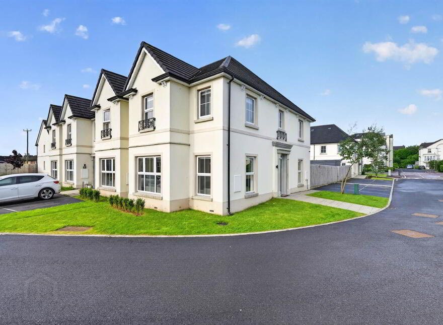 90 The Demesne, Carryduff, Belfast, BT8 8GU