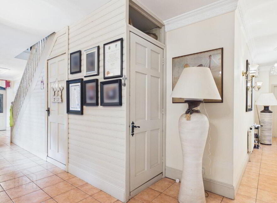 Rockbrook, Ballydavis, Ballydavis, R32CHF8