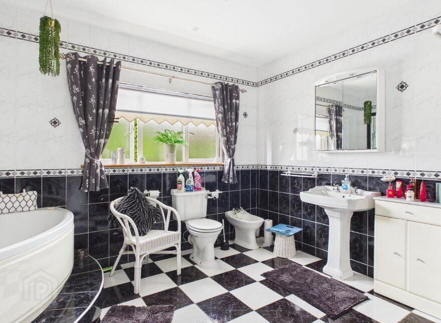 Rockbrook, Ballydavis, Ballydavis, R32CHF8