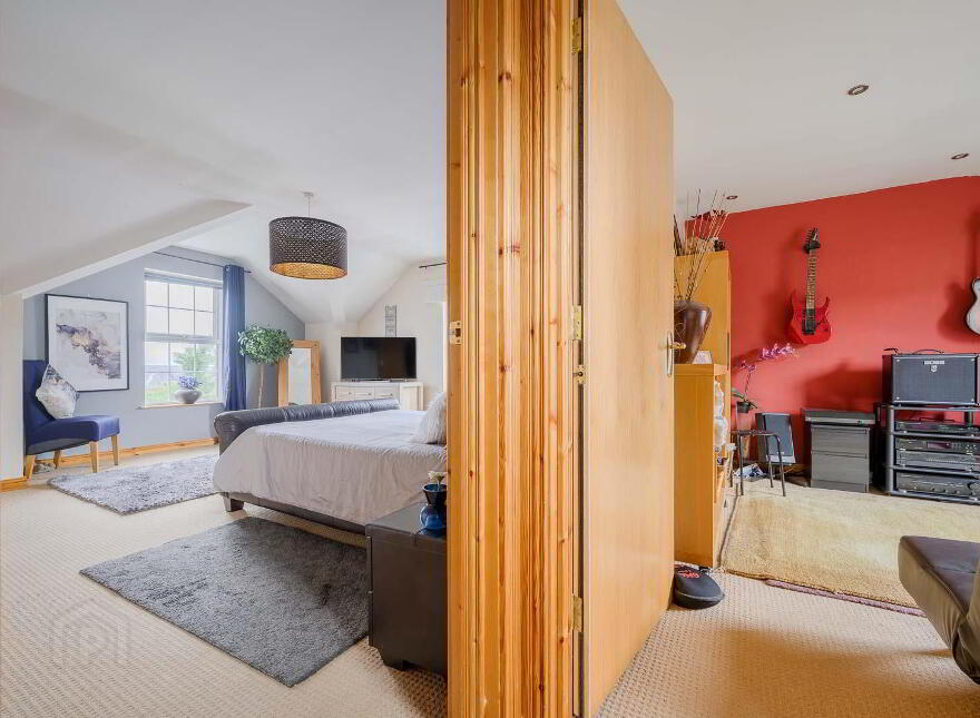 3 Church Hill, Holywood, BT18 9DS