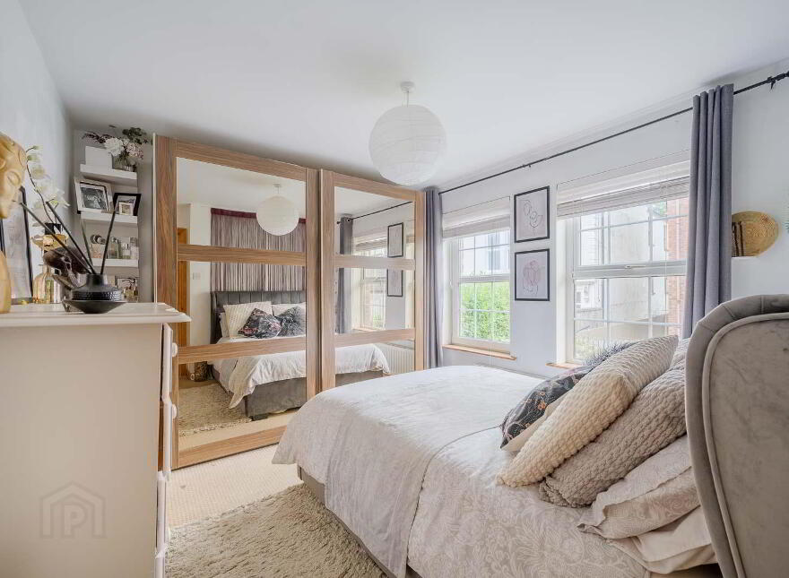 3 Church Hill, Holywood, BT18 9DS