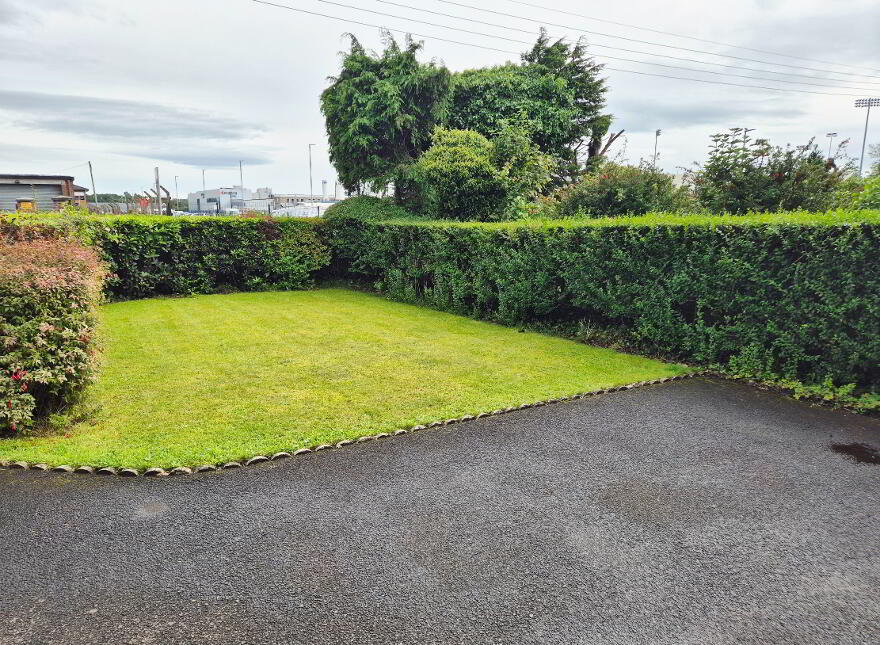 128 Ballycastle Road, Coleraine, BT52 2DZ