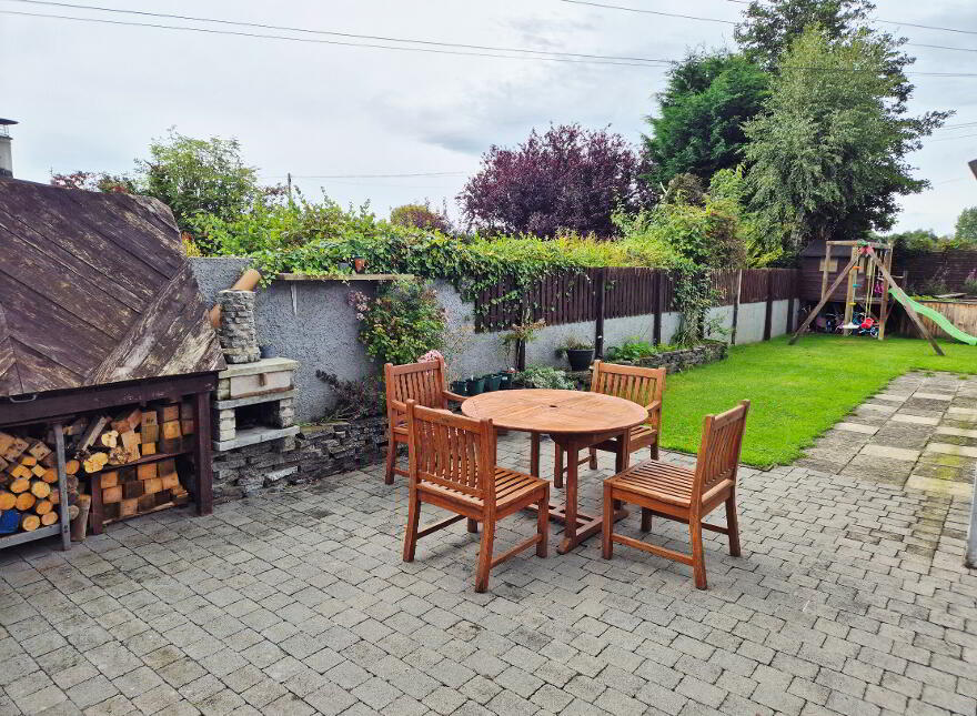 128 Ballycastle Road, Coleraine, BT52 2DZ