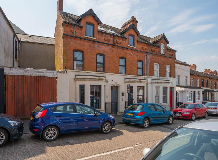 2A Surrey Street, Lisburn Road, Belfast, BT9 7FS
