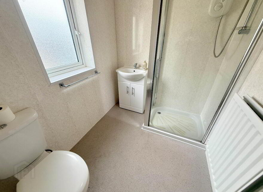 26 Pommern Parade, Castlereagh, Belfast, BT6 9FX