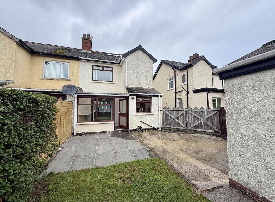 26 Pommern Parade, Castlereagh, Belfast, BT6 9FX