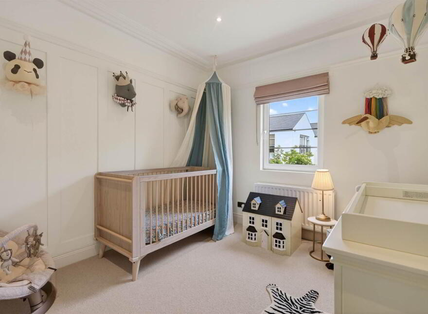 4 Church Avenue, Church Road, Holywood, BT18 9BJ