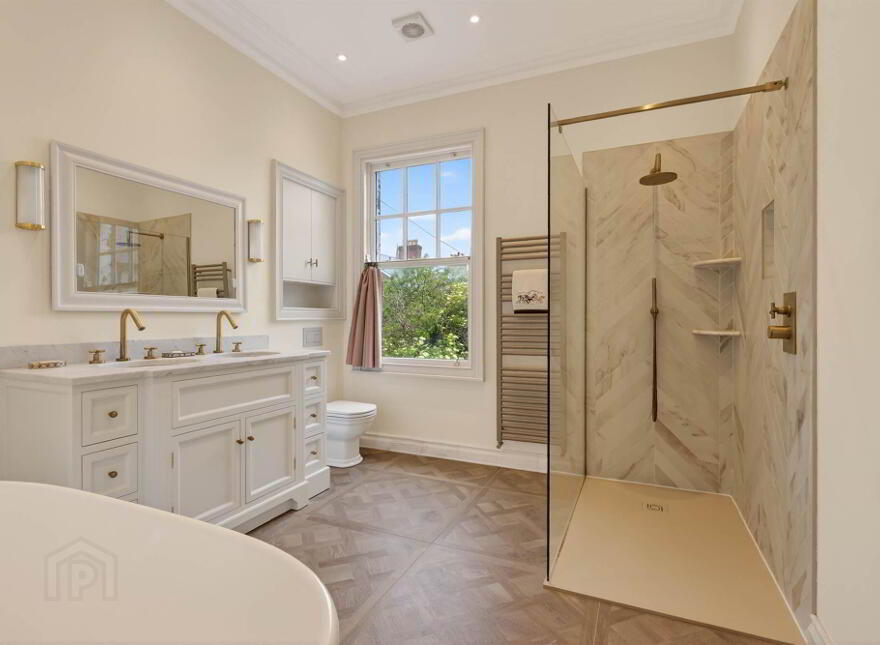 4 Church Avenue, Church Road, Holywood, BT18 9BJ