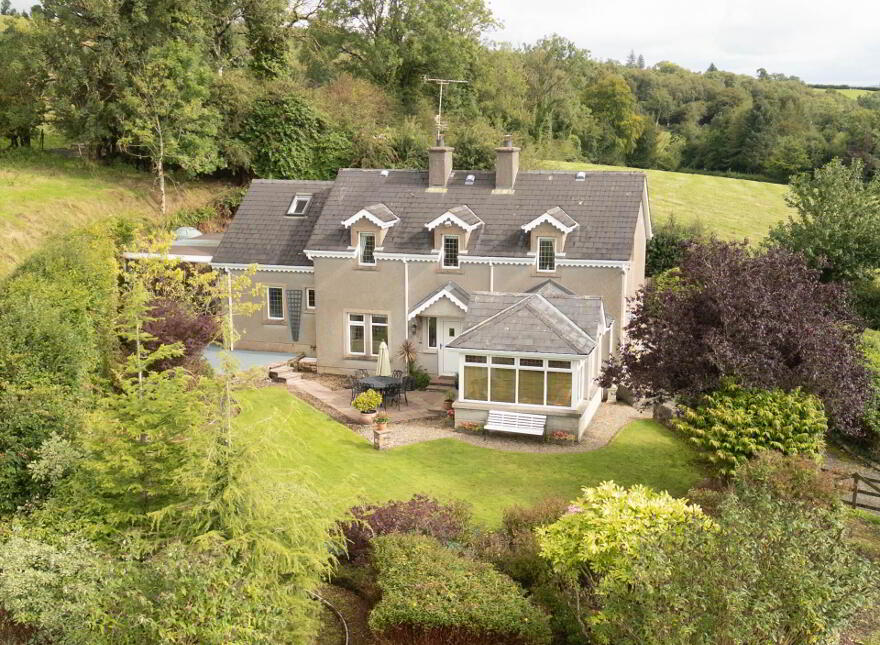 8 Carrowkeel Road, Lisbellaw, Enniskillen, BT94 5BP