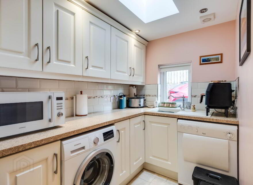 8 Carrowkeel Road, Lisbellaw, Enniskillen, BT94 5BP