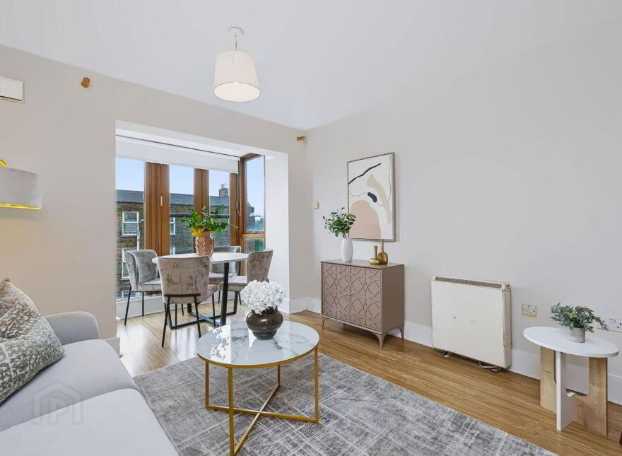 Apartment 10 Bridgewater Hall, Summerhill Parade, Dublin 1, D01N7C2