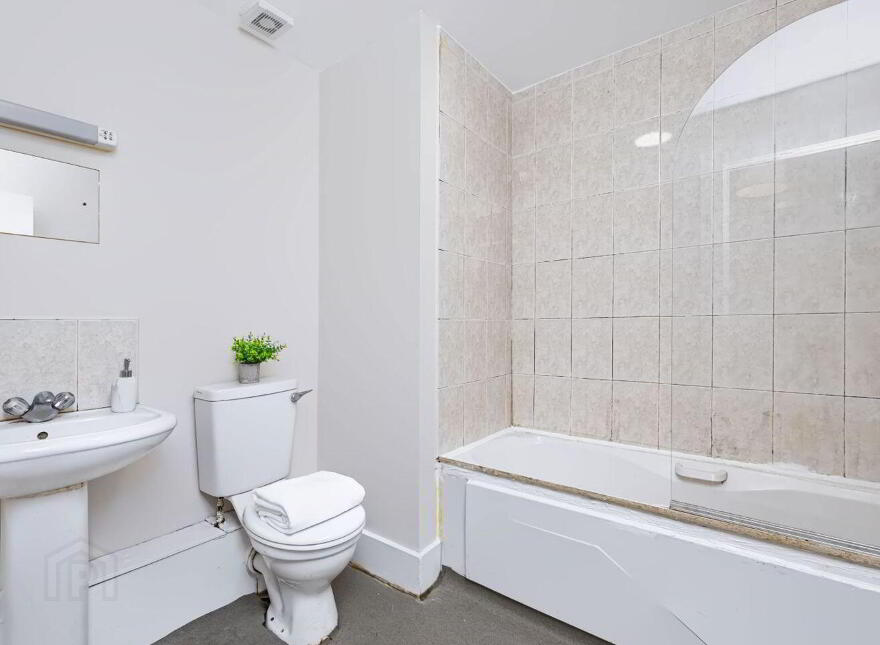 Apartment 10 Bridgewater Hall, Summerhill Parade, Dublin 1, D01N7C2