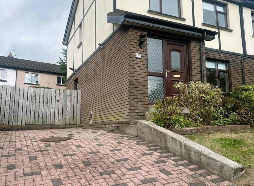 22 Tudor Mews, Warrenpoint, Newry, BT34 3TD