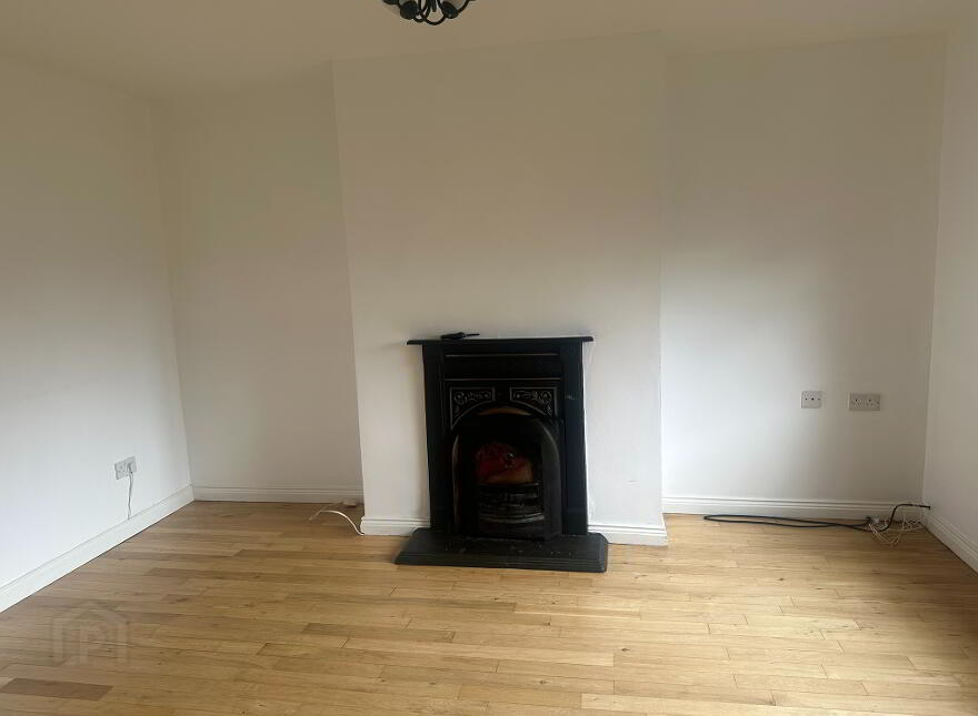 22 Tudor Mews, Warrenpoint, Newry, BT34 3TD