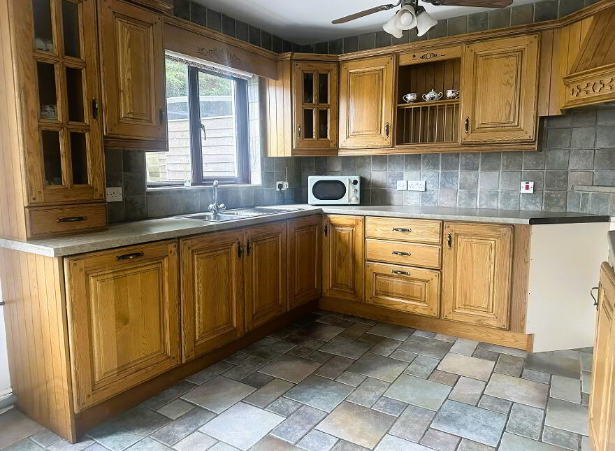 22 Tudor Mews, Warrenpoint, Newry, BT34 3TD