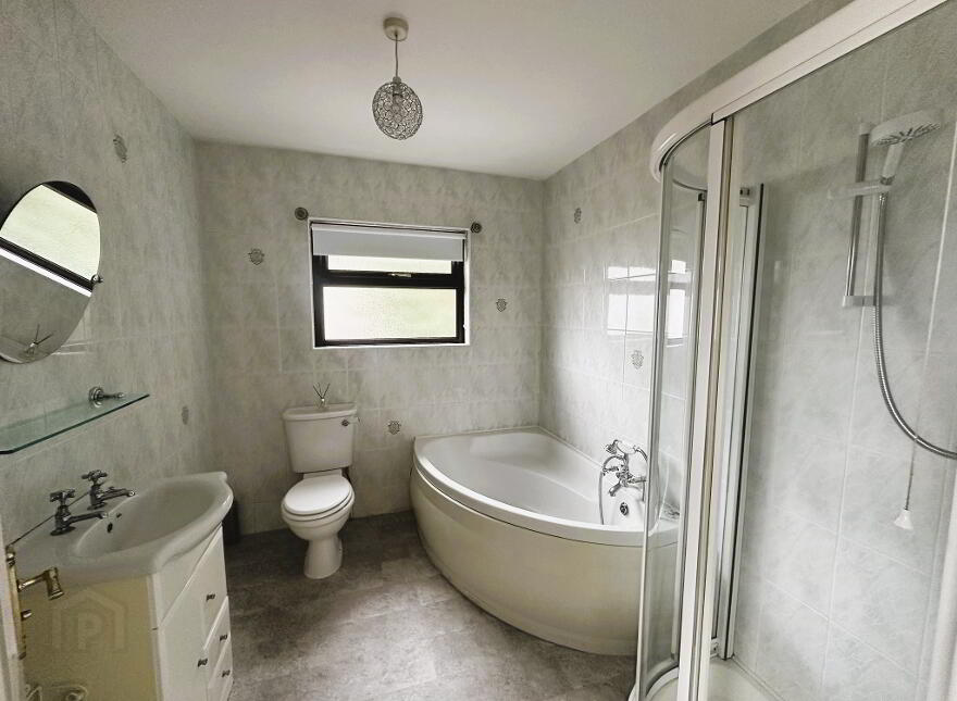 22 Tudor Mews, Warrenpoint, Newry, BT34 3TD