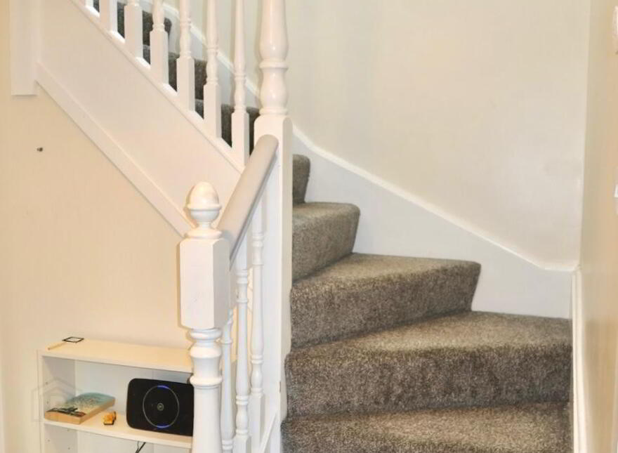 STUDENT LET 2026 - 27, 17 Old Mill Grange, Double Room Available, Portstewart, BT55 7GD