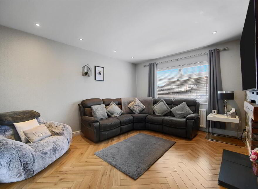 39 Beechfield Drive, Donaghadee, BT21 0BA