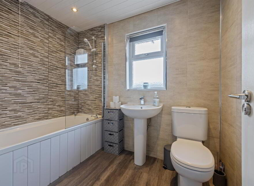 39 Beechfield Drive, Donaghadee, BT21 0BA