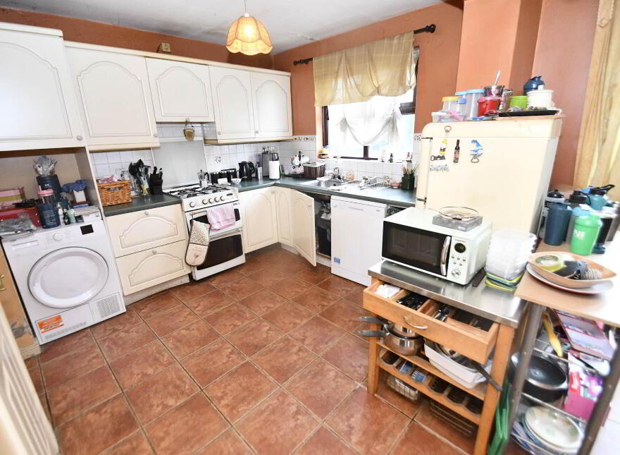 43 Woodland Grange, Belfast, BT11 9QT