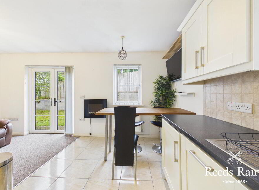10 Fort Manor, Dundonald, Belfast, BT16 1ZA