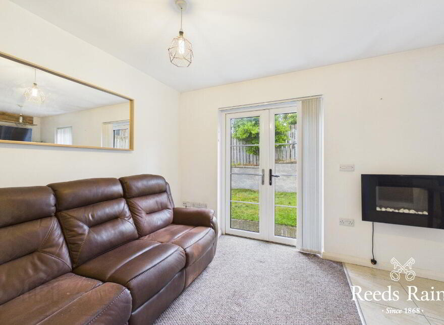 10 Fort Manor, Dundonald, Belfast, BT16 1ZA