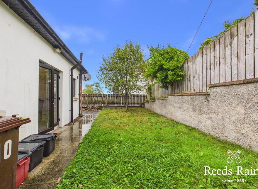 10 Fort Manor, Dundonald, Belfast, BT16 1ZA