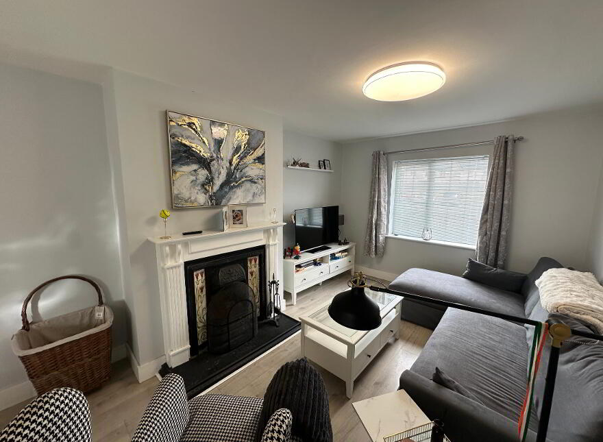 1 Rosemount Close, Cahir, Co. Tipperary, E21WK58
