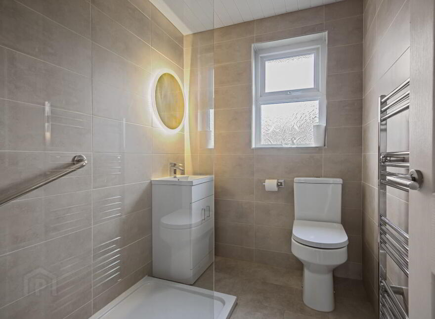 206 Connsbrook Avenue, Belfast, BT4 1JZ