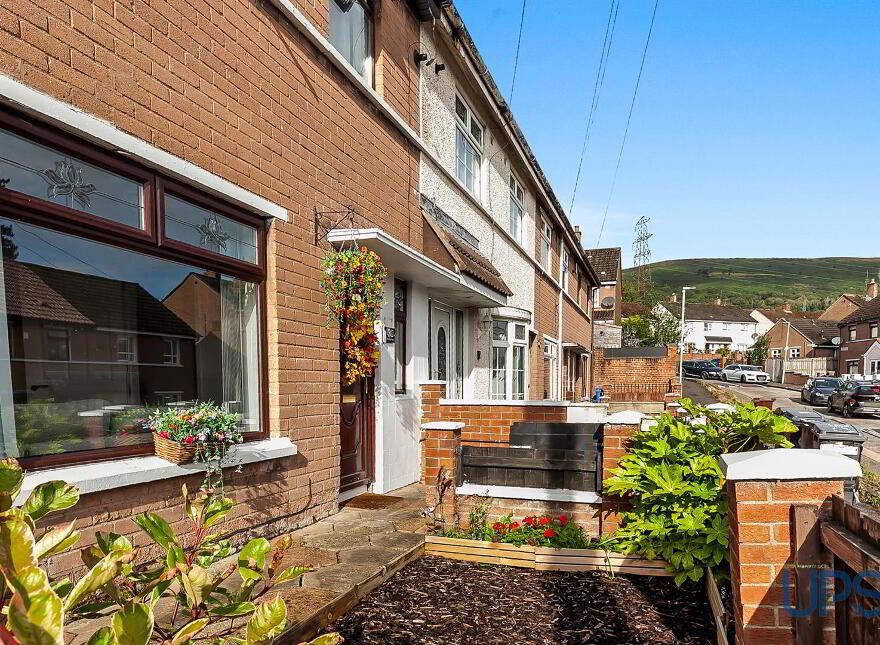 30 Norfolk Road, Belfast, BT11 8DE