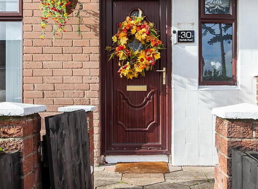 30 Norfolk Road, Belfast, BT11 8DE