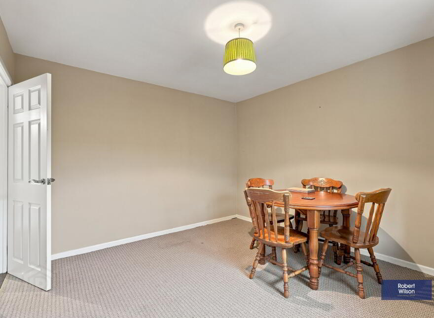 30 Oak Grange, Waringstown, BT66 7SU