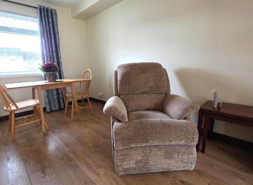 1 Maplehill, Antrim, BT41 2BX
