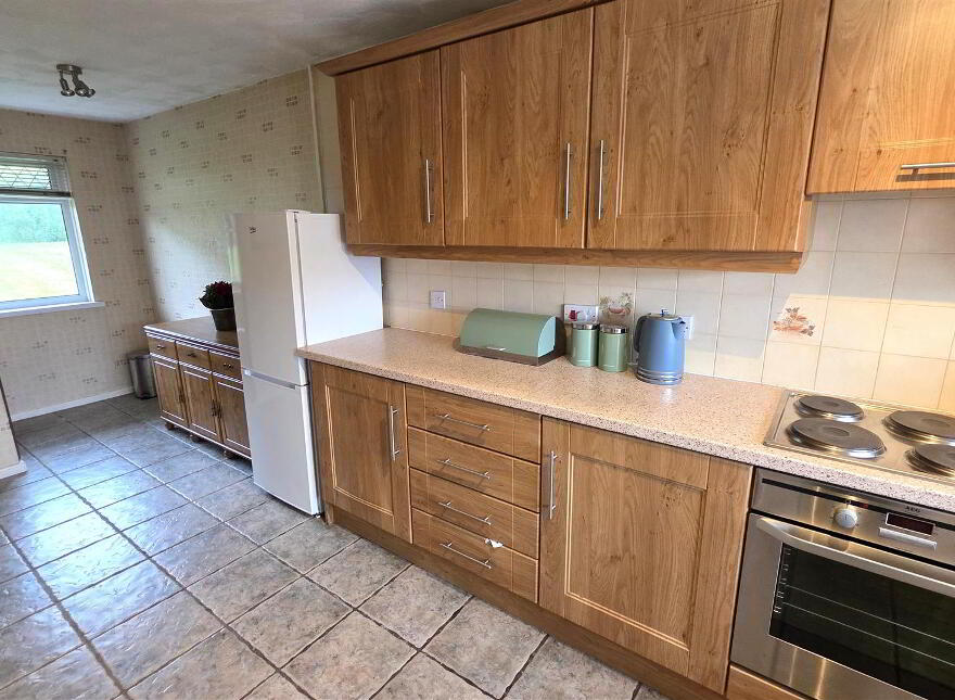 1 Maplehill, Antrim, BT41 2BX