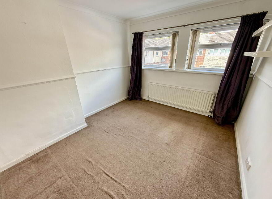 10 Minnowburn Drive, Grays Park, Belfast, BT8 7QJ