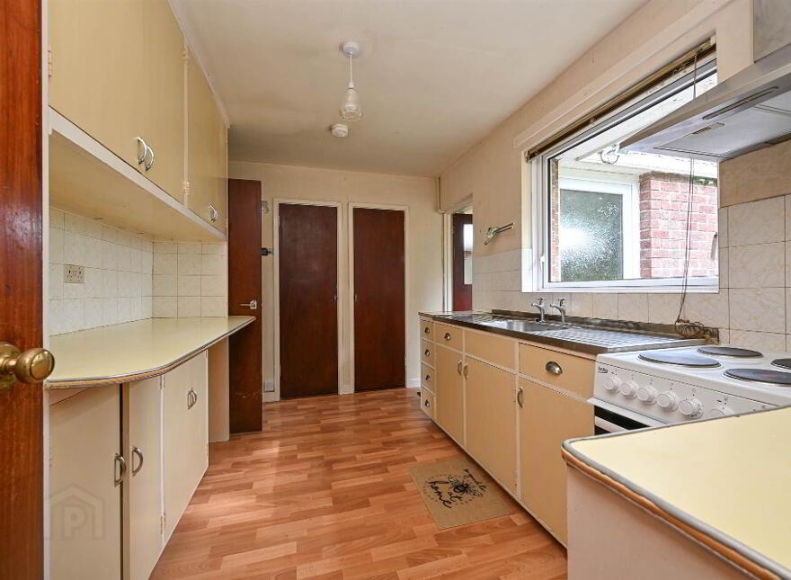 9 Ballygilbert Road, Downpatrick, BT30 8LH