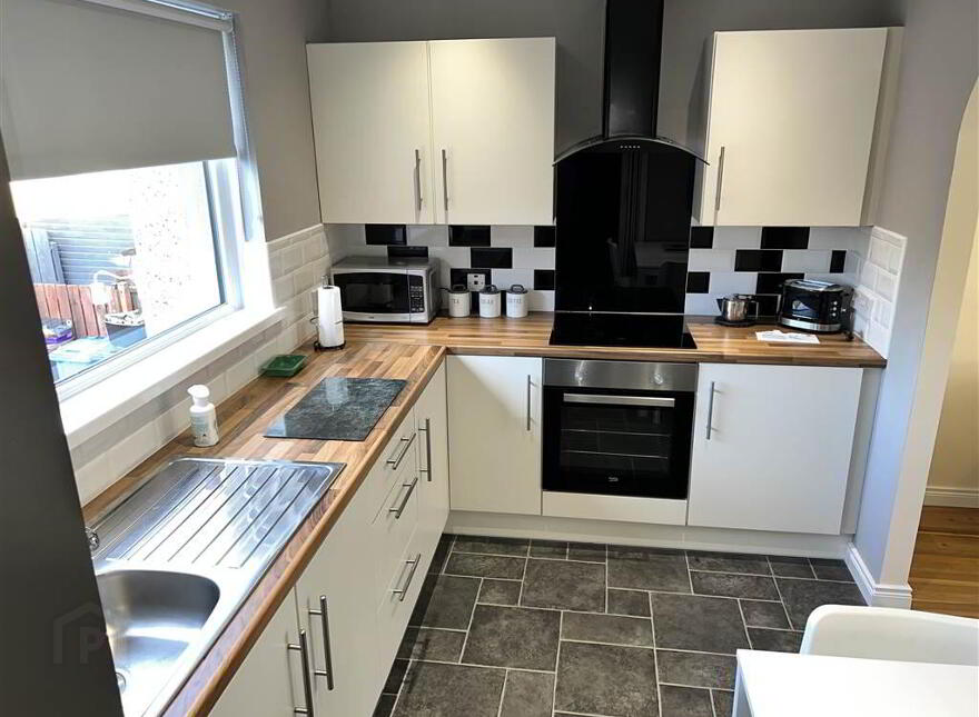 Flat D, 1 Shore Road, Kircubbin, BT22 2RP