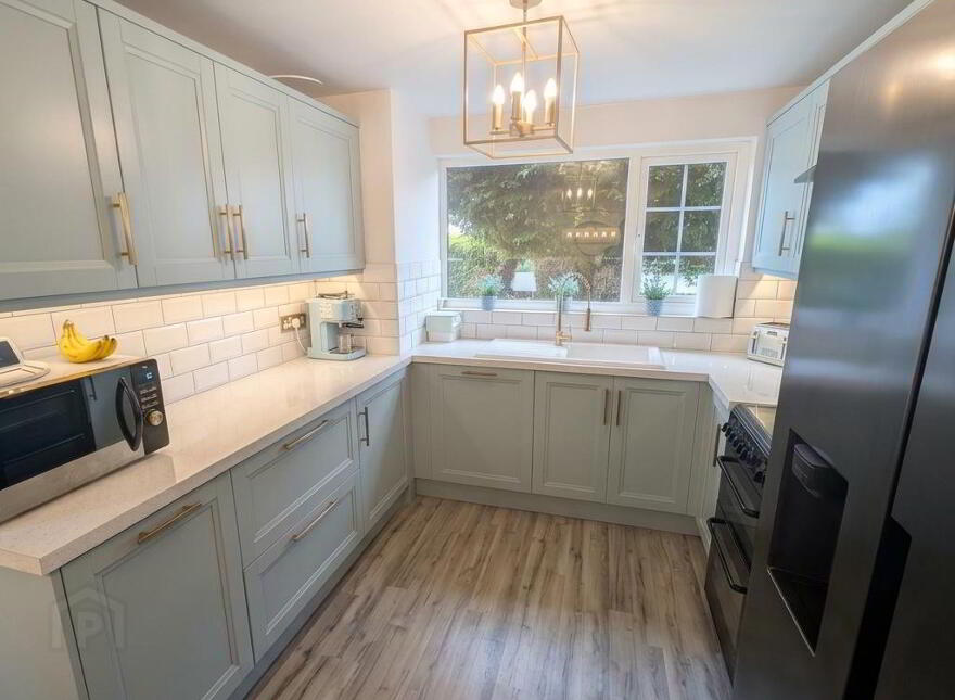 8 Isle Of Shinney Walk, Ballynahinch, BT24 8DF