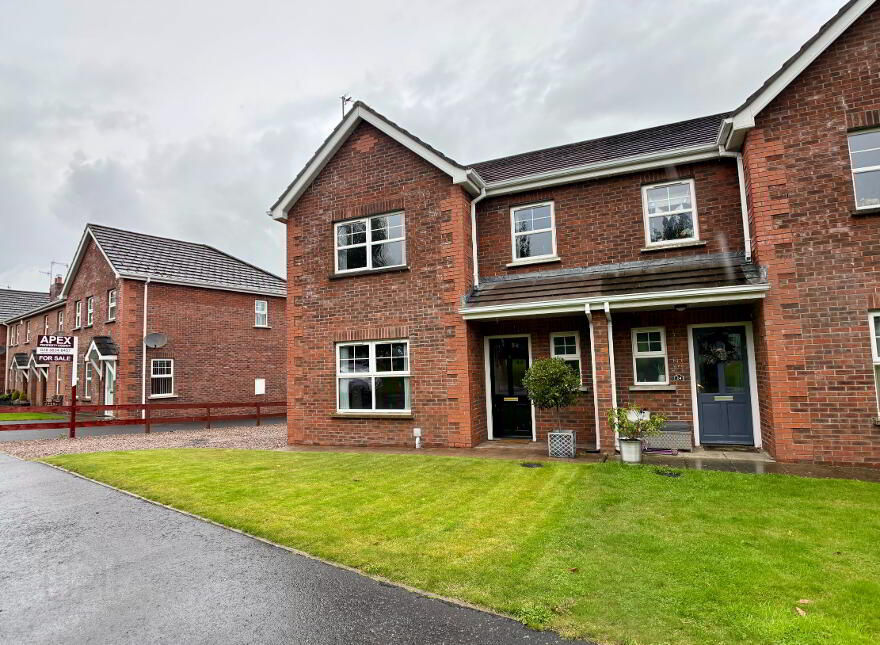 25 Windsor Hill, Waringstown, BT66 7FZ
