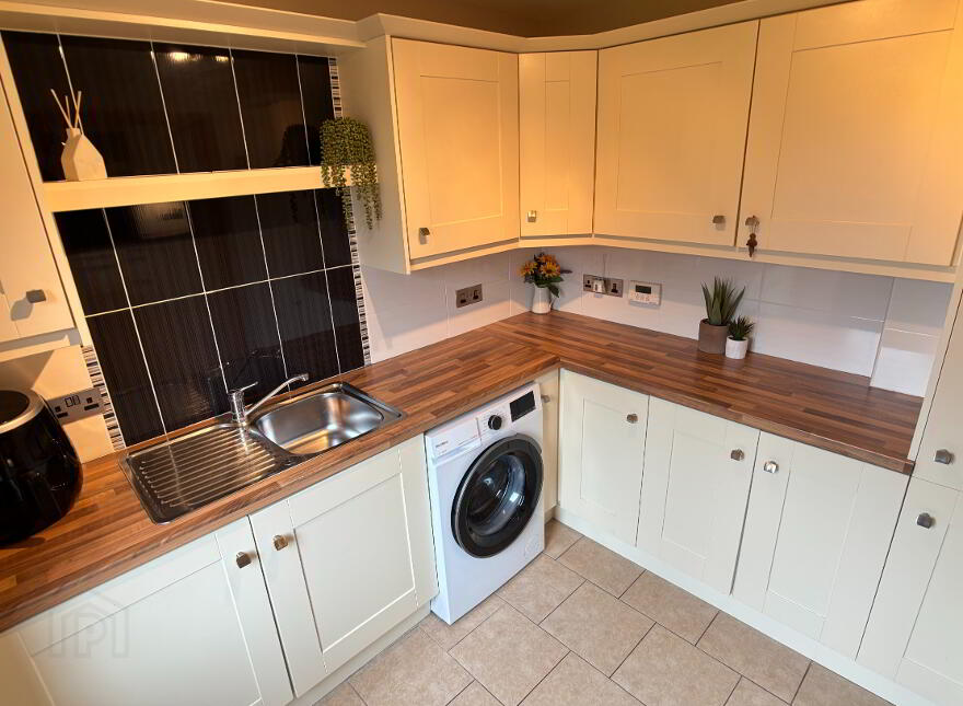 25 Windsor Hill, Waringstown, BT66 7FZ
