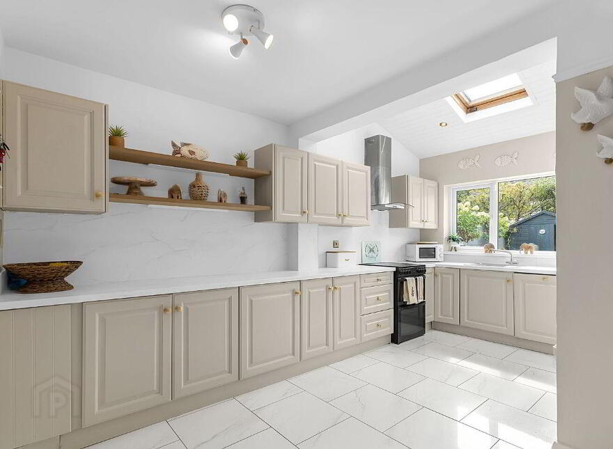 16 Beechdale Close, Blessington, W91H2D8