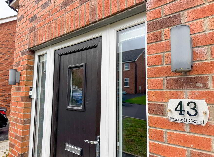 43 Russell Court, Ballyclare, BT39 9YL