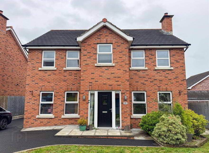 43 Russell Court, Ballyclare, BT39 9YL