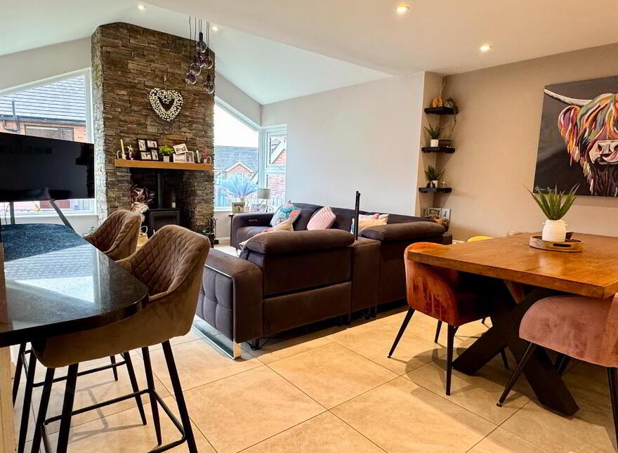 43 Russell Court, Ballyclare, BT39 9YL