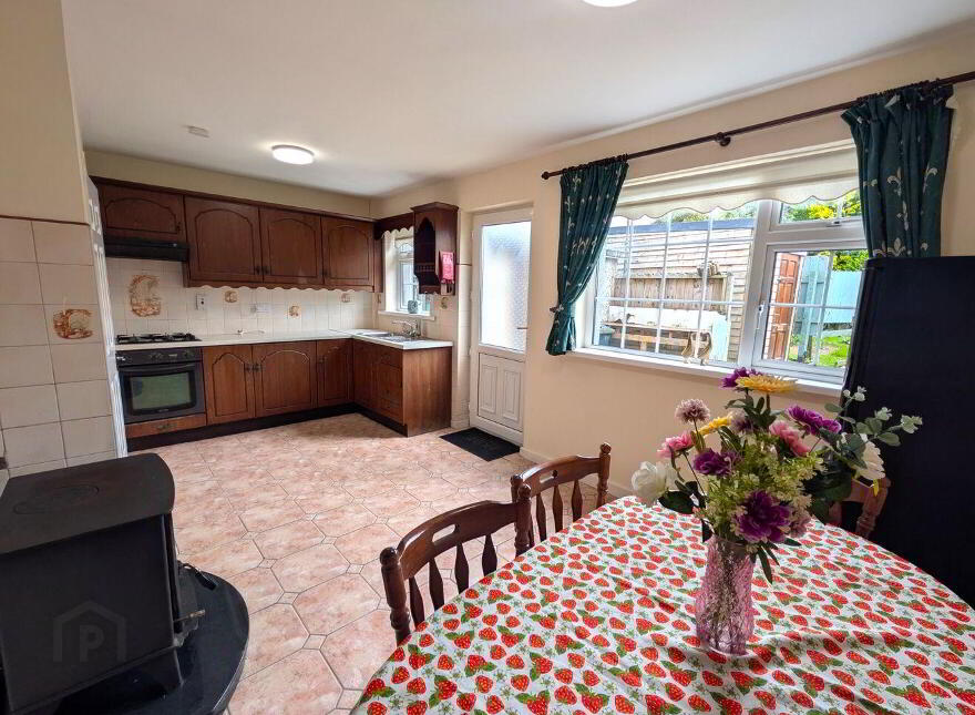 13 Brabazon Heights, Swinford, F12C2D9