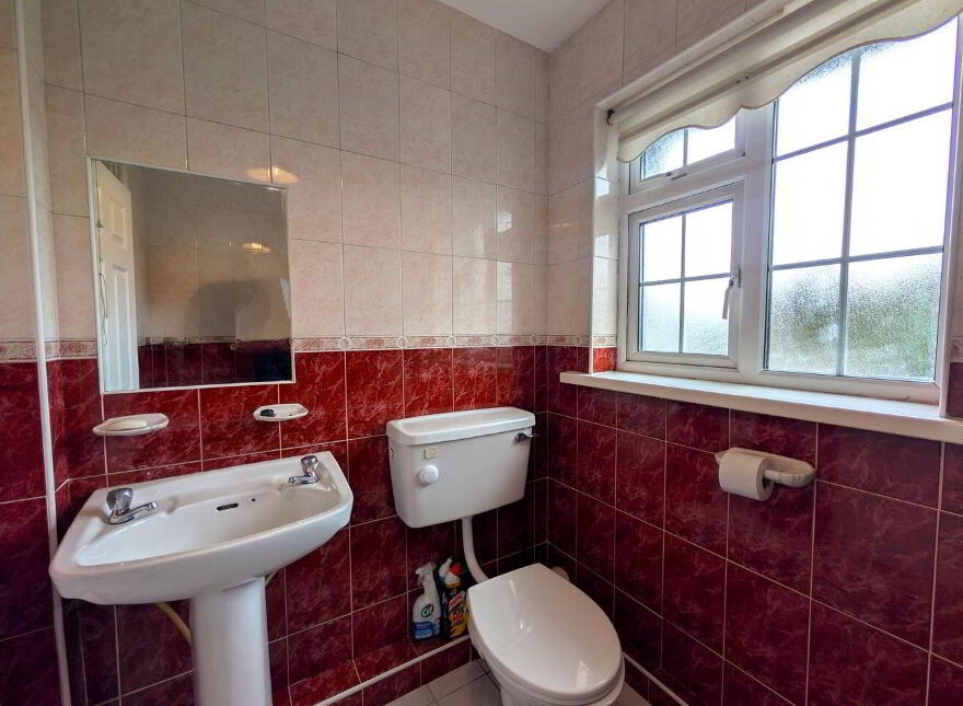 13 Brabazon Heights, Swinford, F12C2D9