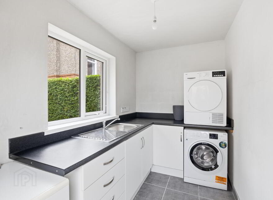 58 Knockvale Park, Belfast, BT5 6HJ
